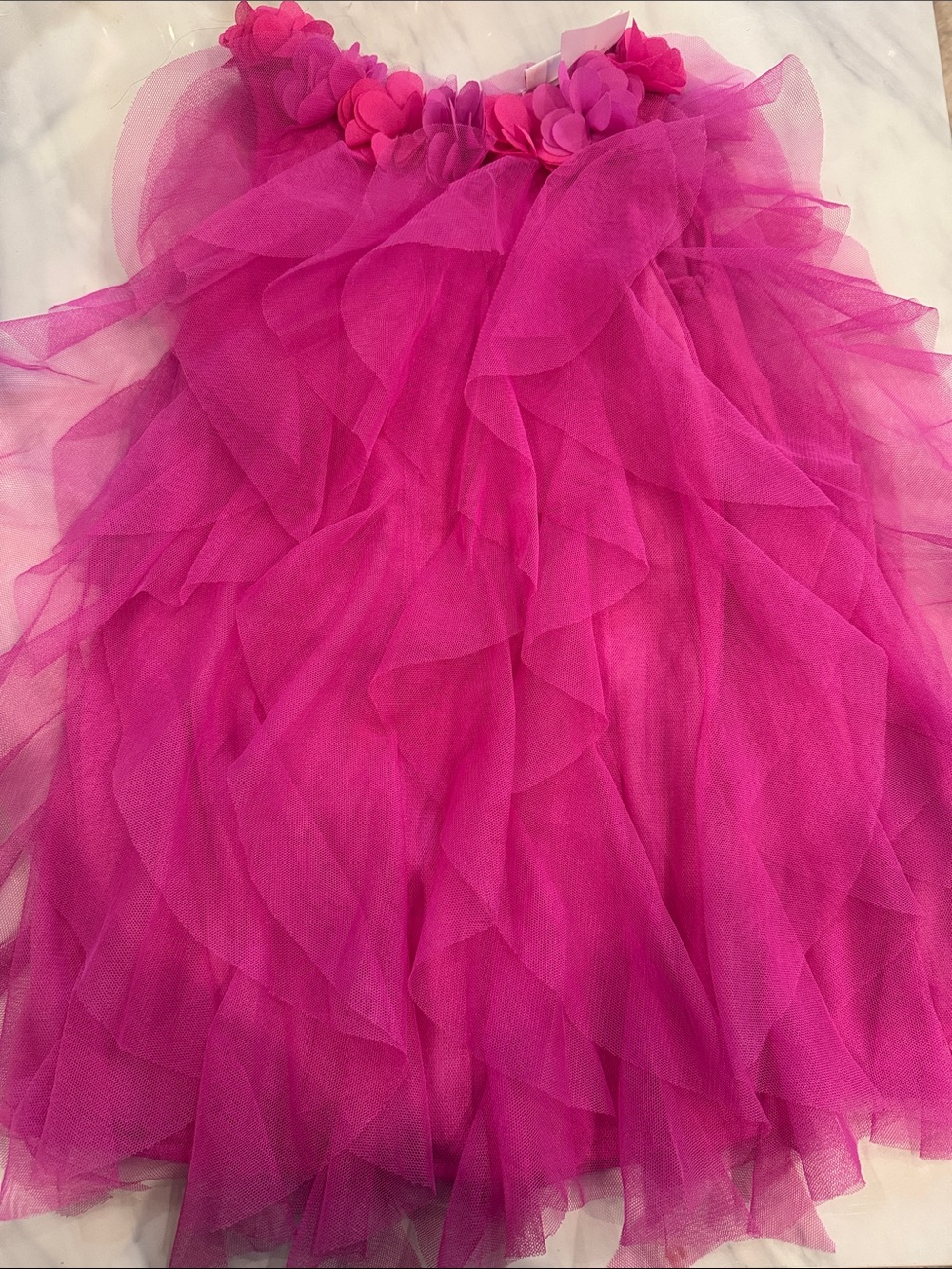 American Girl girl’s dress sz 3. Pink tulle & floral design.